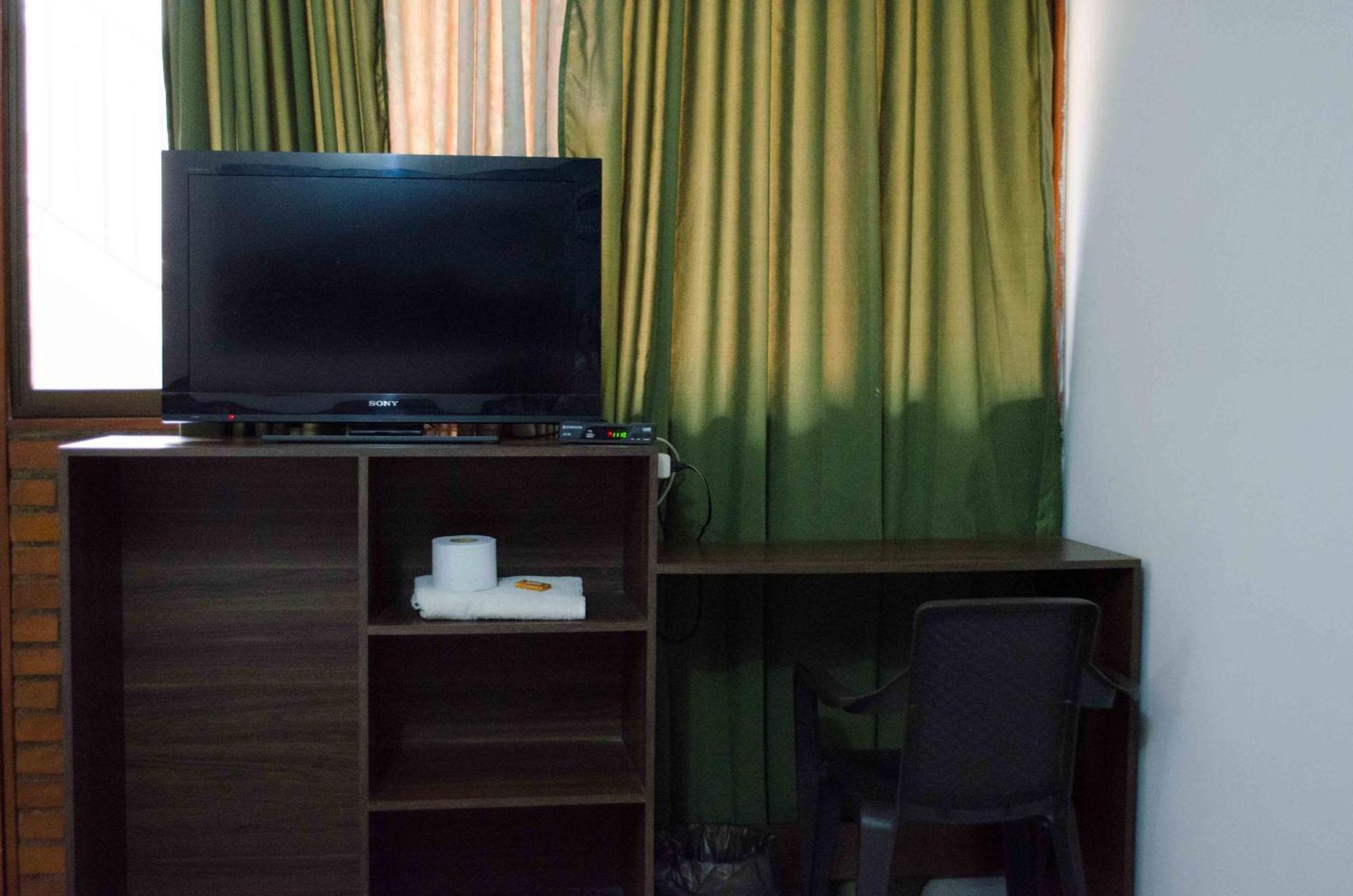 חירארדוט Hotel Elimar מראה חיצוני תמונה