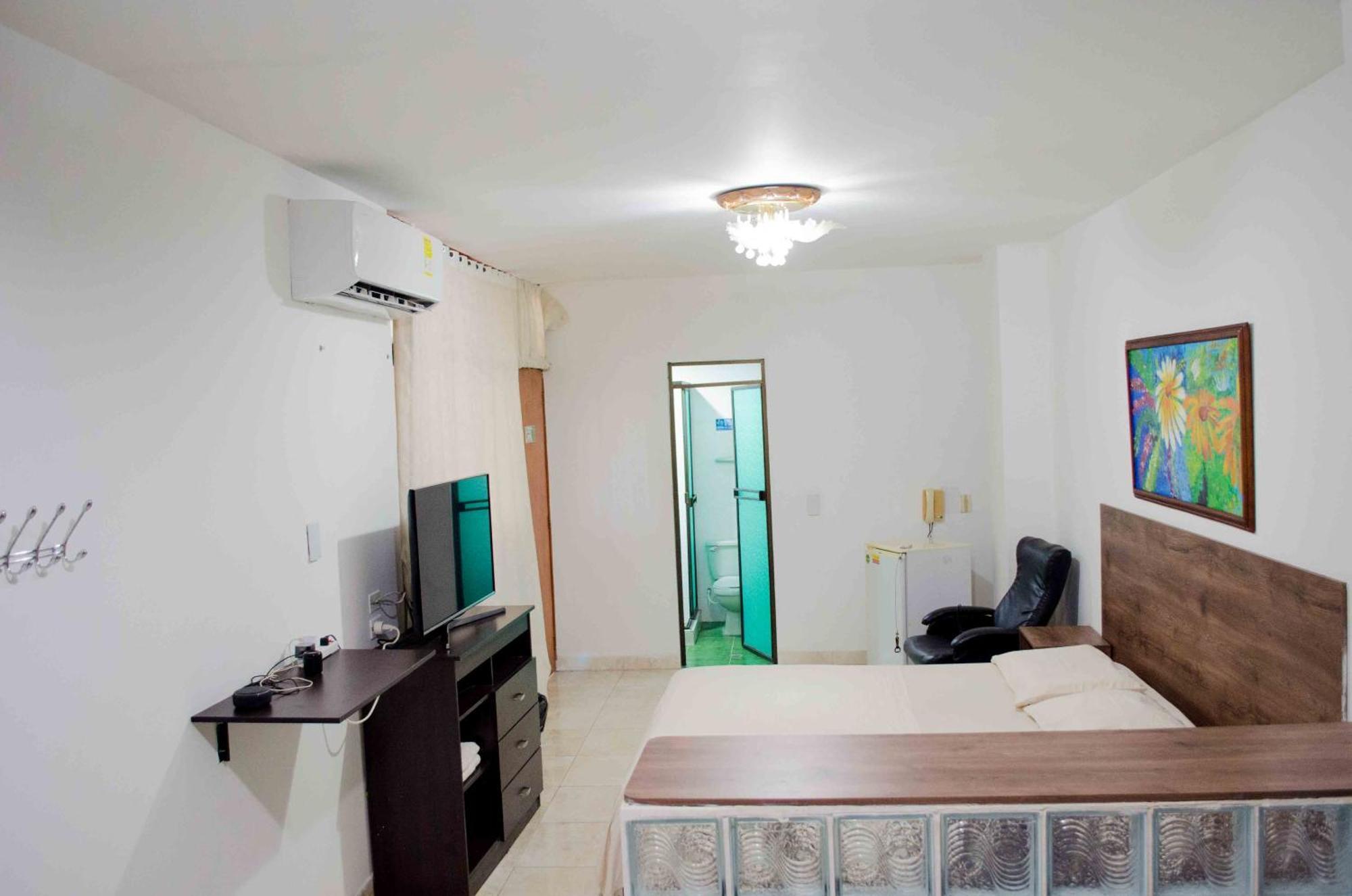 חירארדוט Hotel Elimar מראה חיצוני תמונה