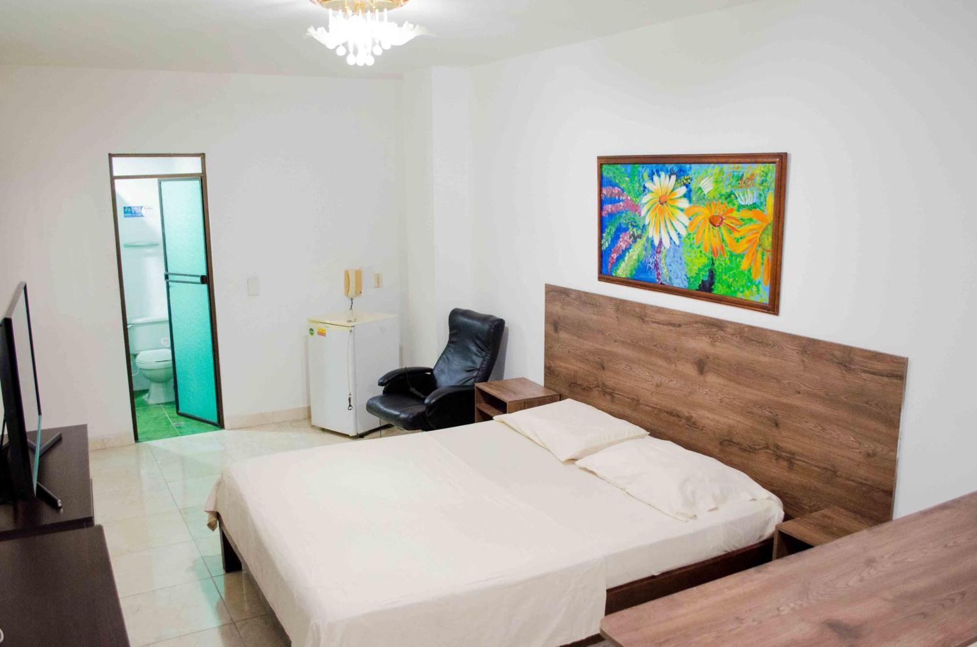 חירארדוט Hotel Elimar מראה חיצוני תמונה