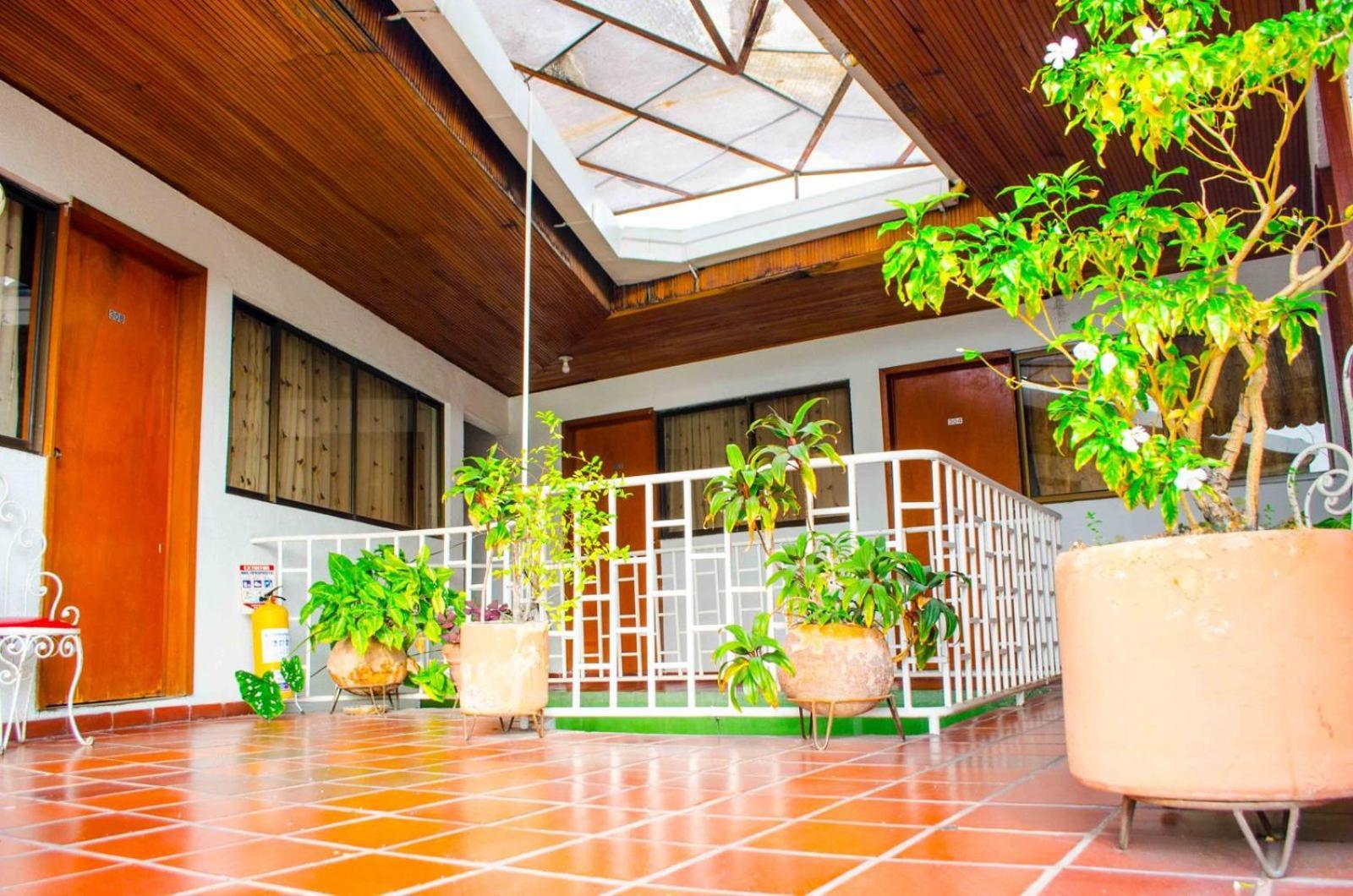 חירארדוט Hotel Elimar מראה חיצוני תמונה