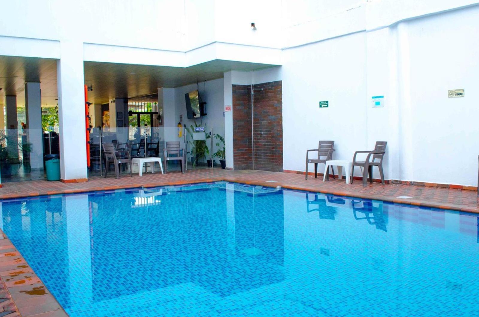 חירארדוט Hotel Elimar מראה חיצוני תמונה